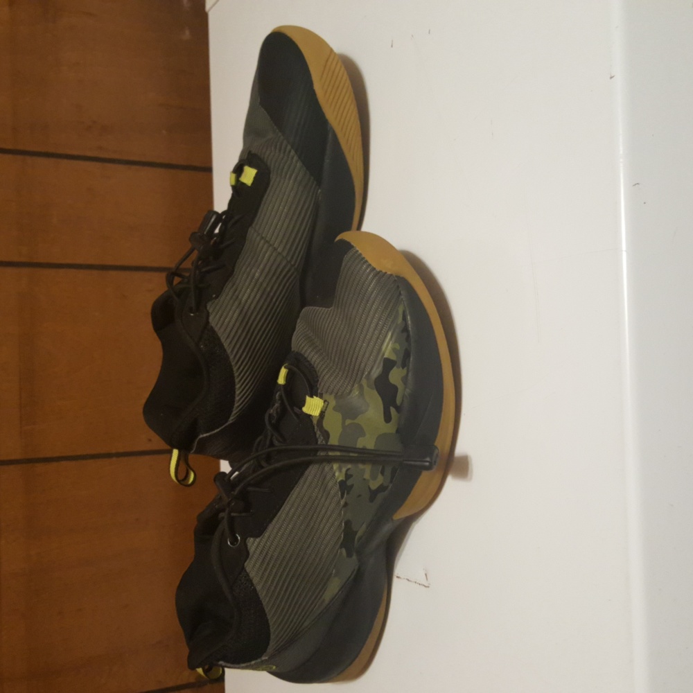 Jordan AND1 camo no-tie slip on shoes